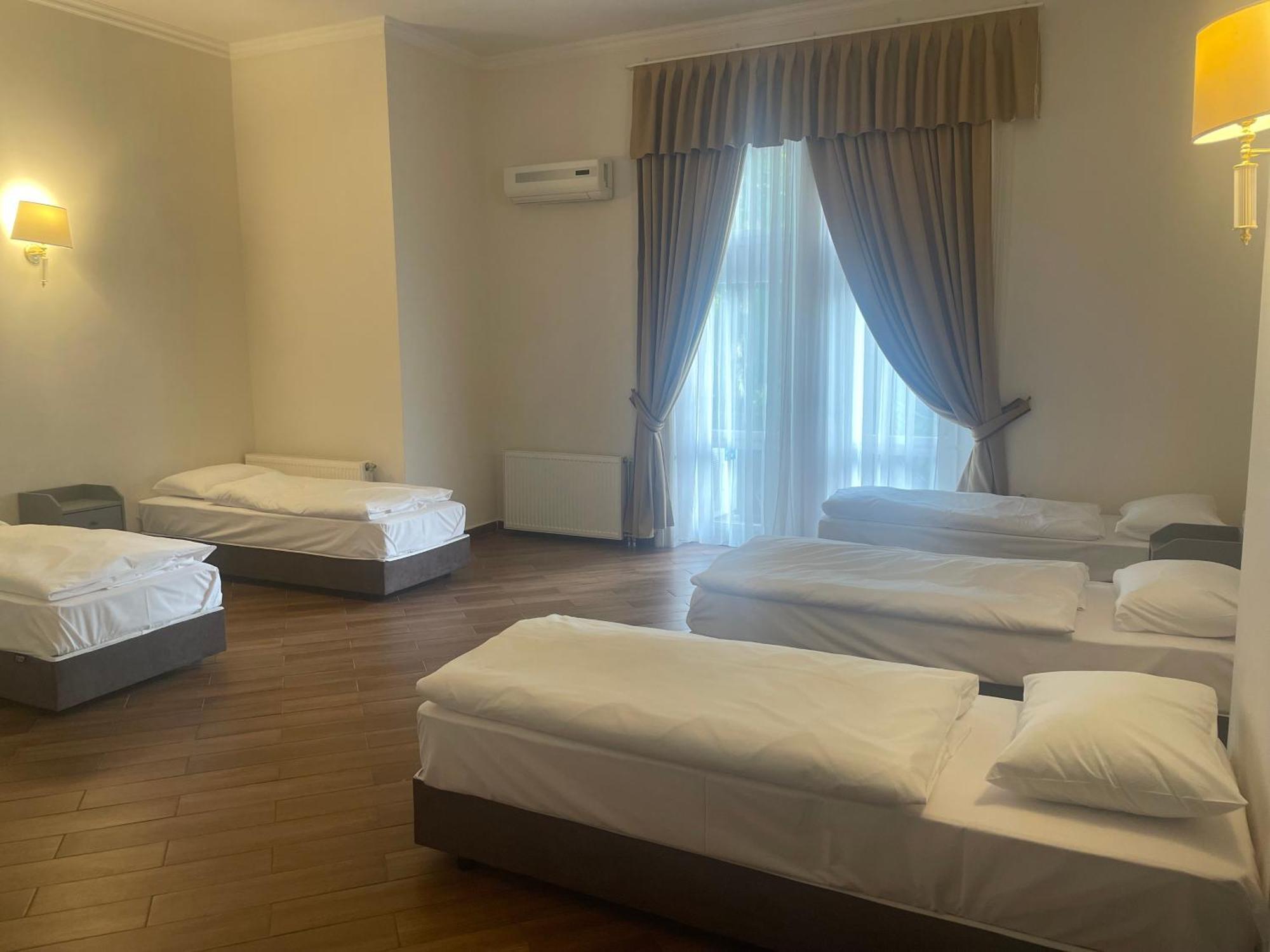 شيوفوك Jokai Villa المظهر الخارجي الصورة