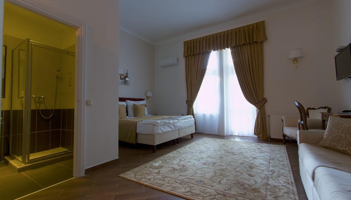 شيوفوك Jokai Villa المظهر الخارجي الصورة